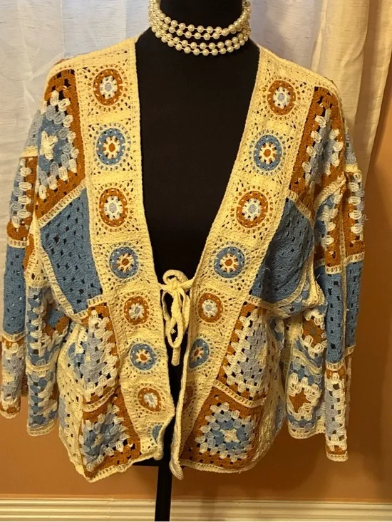 POL Crochet Patchwork Open-Front Sweater Cardigan in Cream, Blue & Brown - Picture 3 of 6